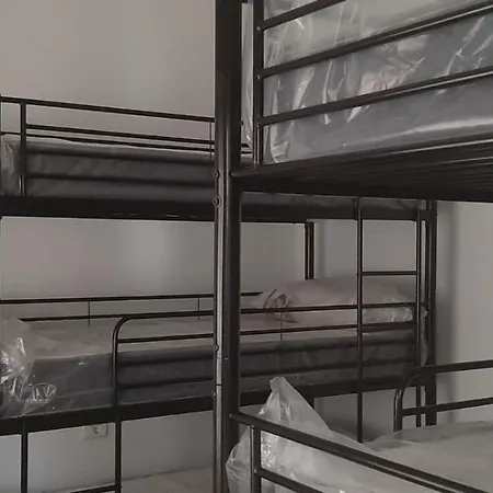 Feli 2 Hotell *
